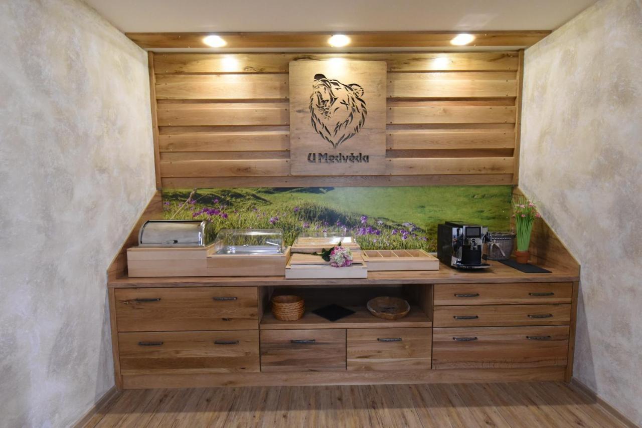 Penzion U Medveda Frydek-Mistek Ngoại thất bức ảnh